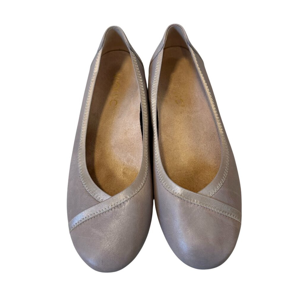 Vionic Caroll Leather Slip On Comfort Neutral Taupe Ballet Flats Shoes size 7